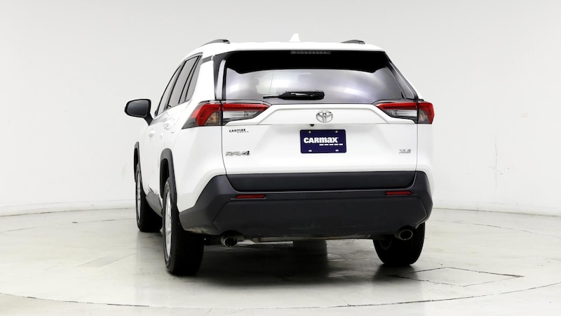 2021 Toyota RAV4 XLE 6