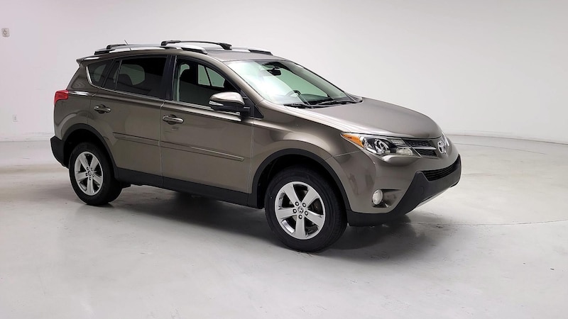 2015 Toyota RAV4 XLE Hero Image