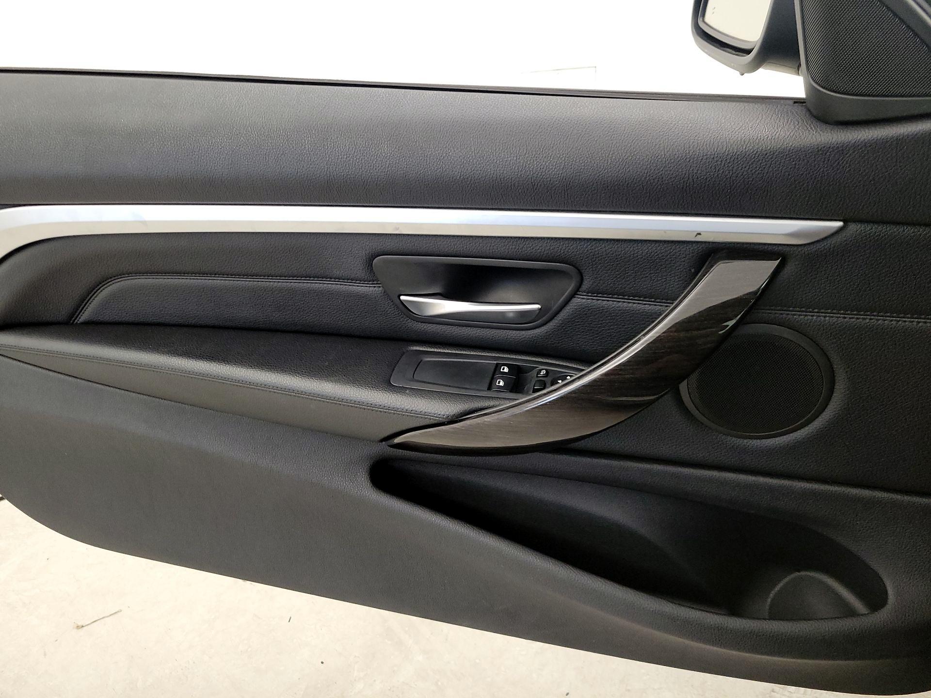 Thumbnail: 2016 BMW 4 Series - 12