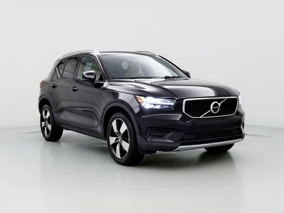 2020 Volvo XC40 T4 Momentum -
                Clermont, FL