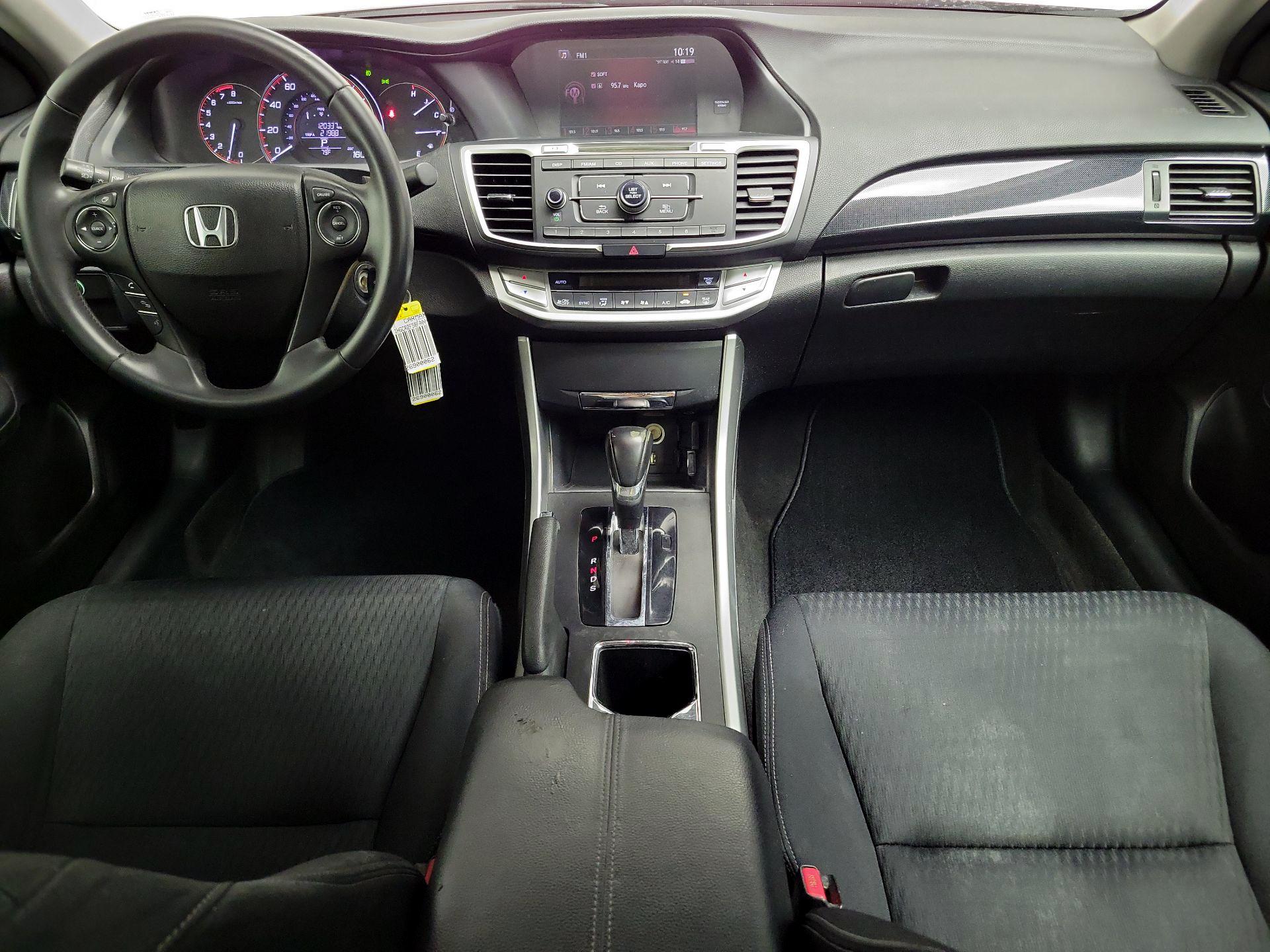 Thumbnail: 2015 Honda Accord - 9