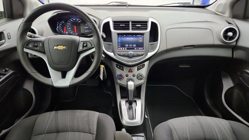 2020 Chevrolet Sonic LT 9