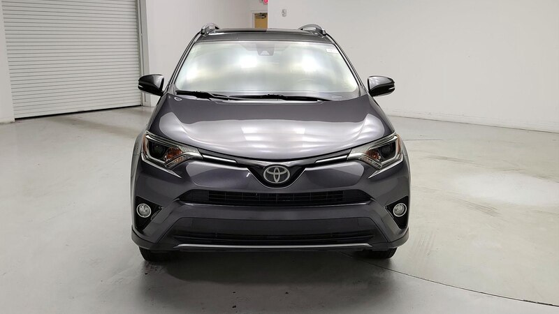 2018 Toyota RAV4 XLE 2