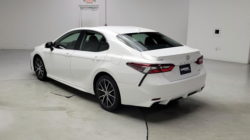 2024 Toyota Camry SE 7