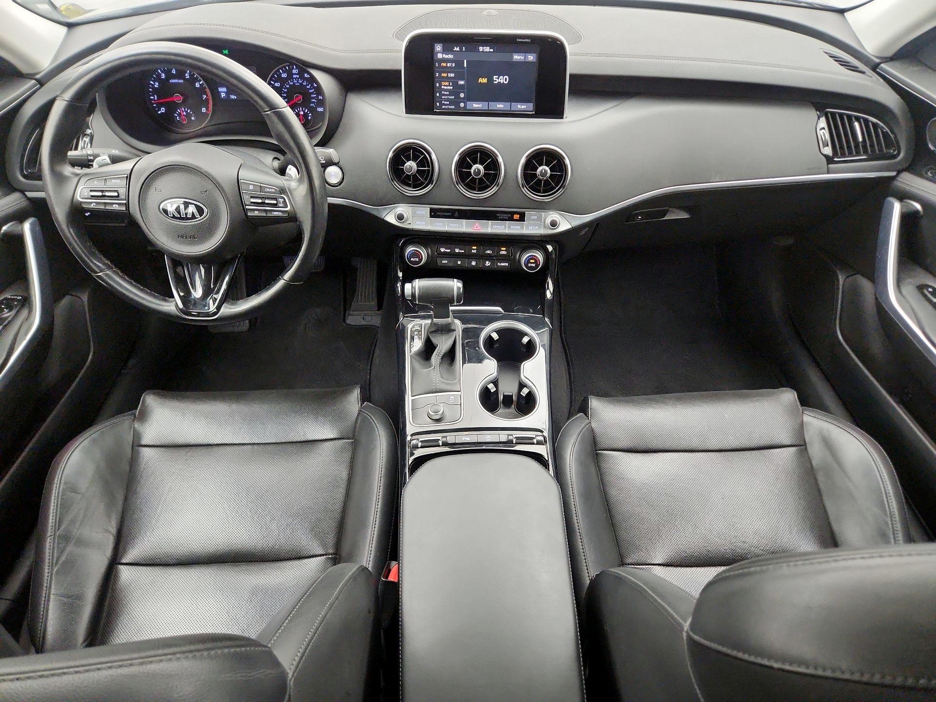 Thumbnail: 2019 Kia Stinger - 9