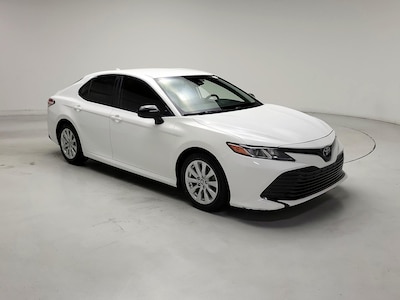 2019 Toyota Camry LE -
                Miami, FL