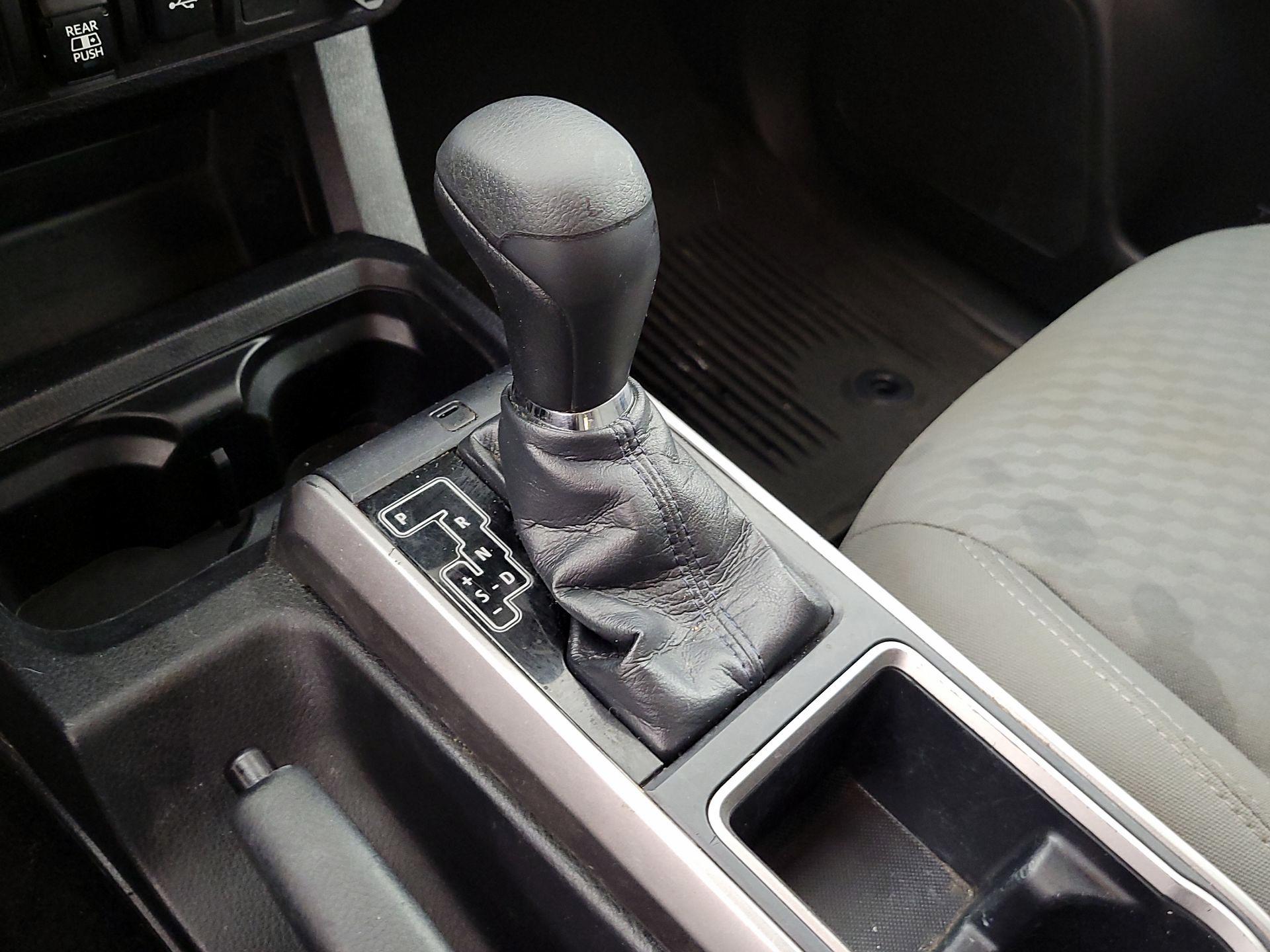 Thumbnail: 2021 Toyota Tacoma - 17