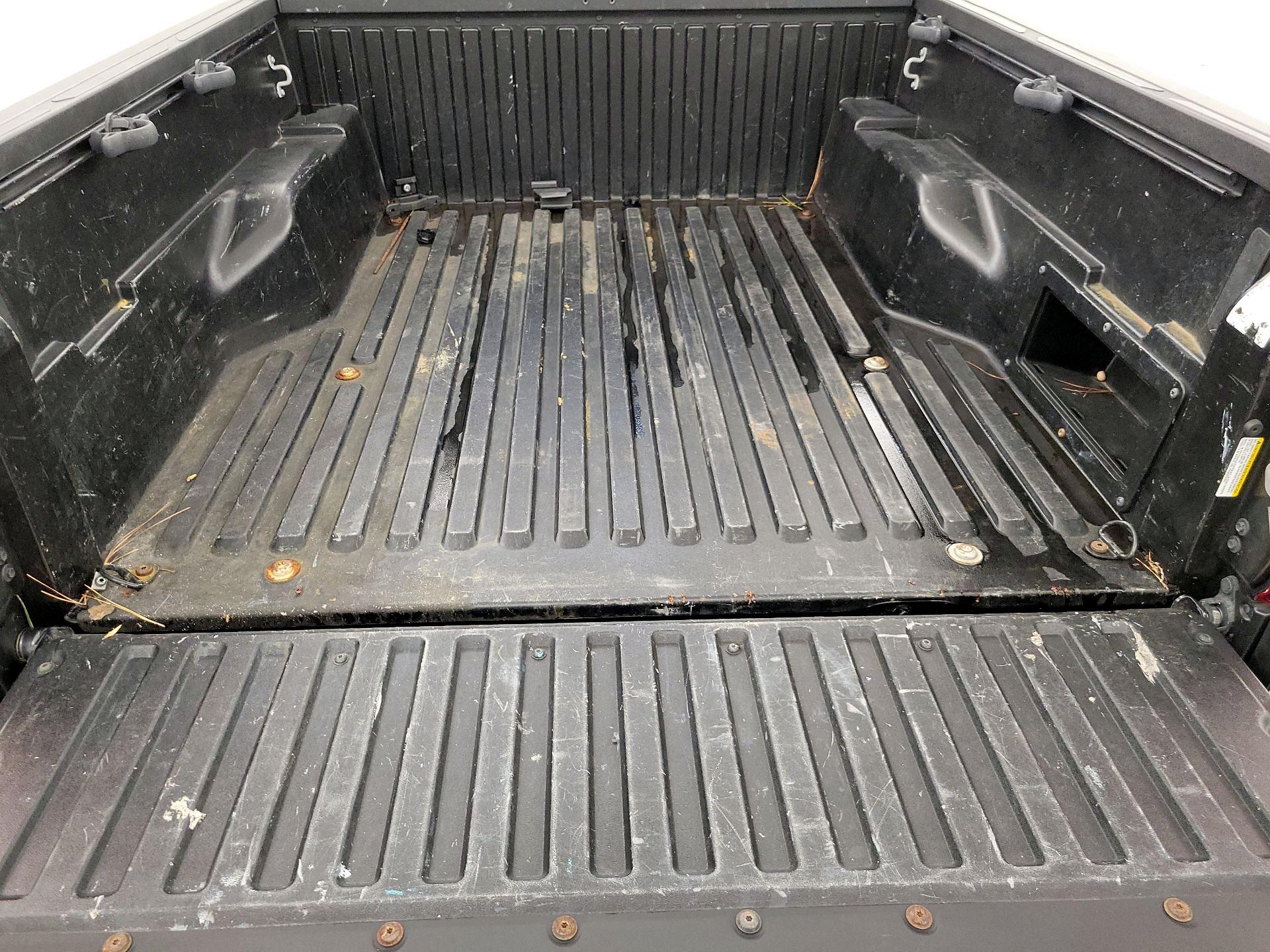 Thumbnail: 2021 Toyota Tacoma - 20