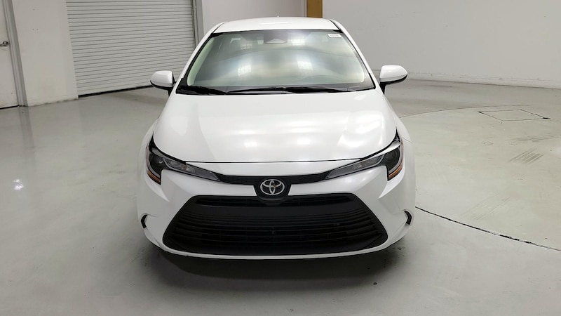 2024 Toyota Corolla LE 2