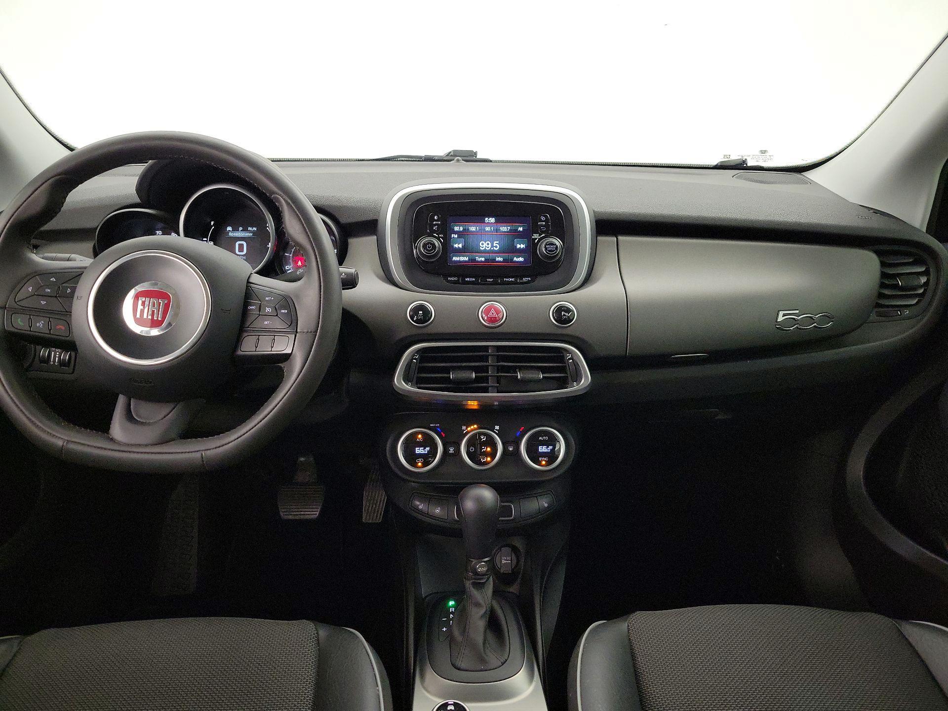 Thumbnail: 2016 Fiat 500X - 9