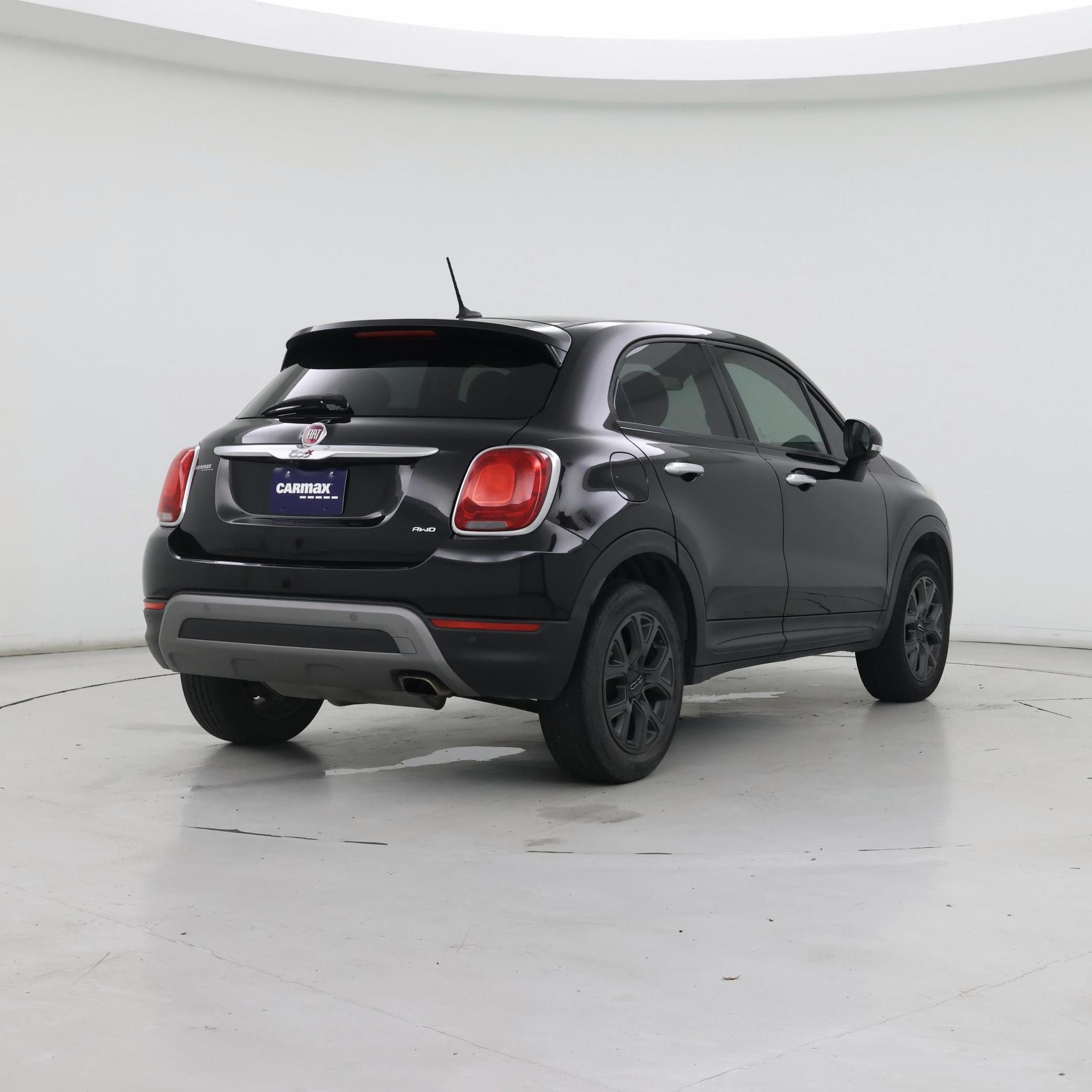 Thumbnail: 2016 Fiat 500X - 8