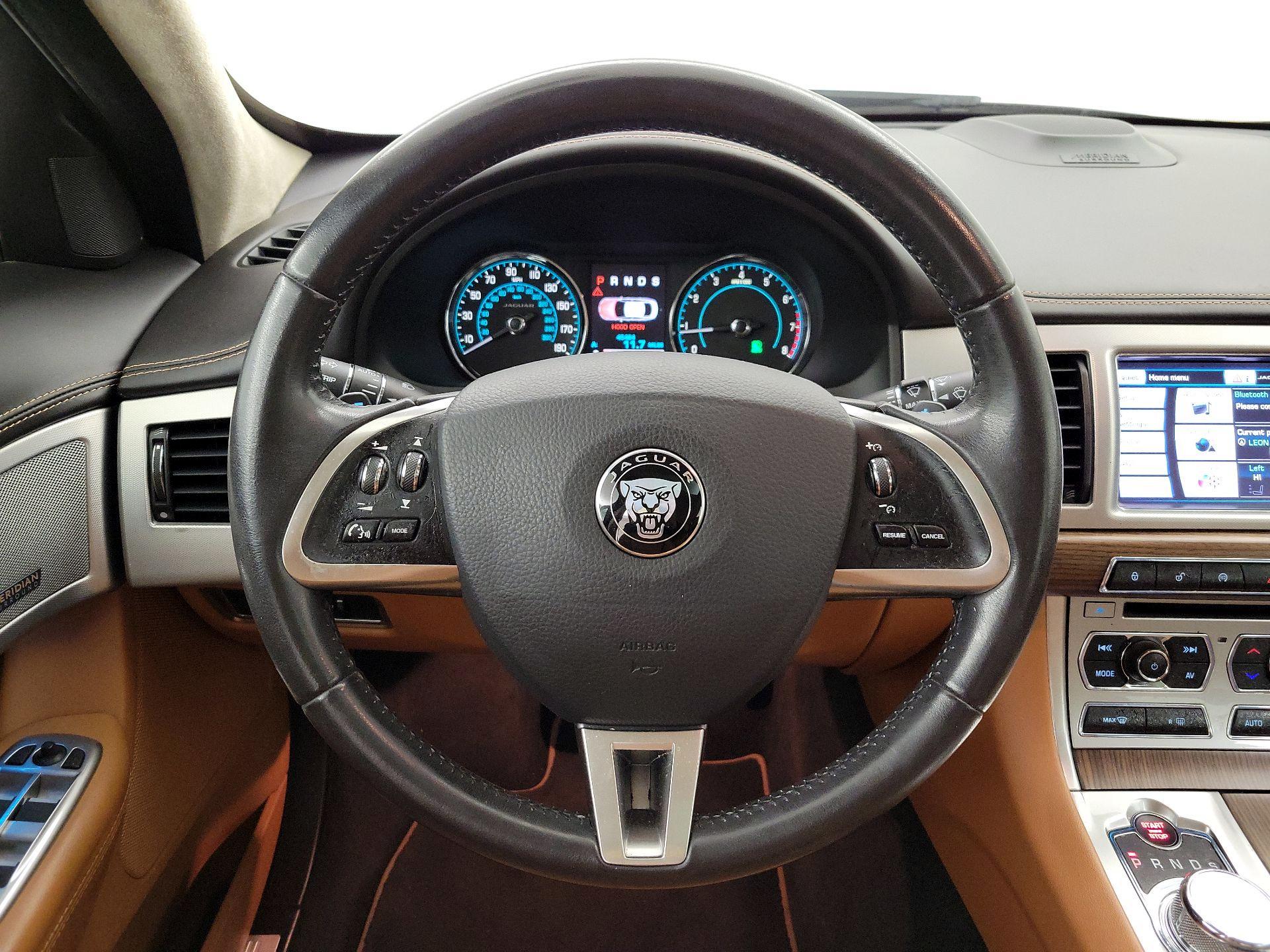 Thumbnail: 2015 Jaguar XF - 10