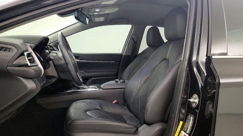 2018 Toyota Camry XLE 11