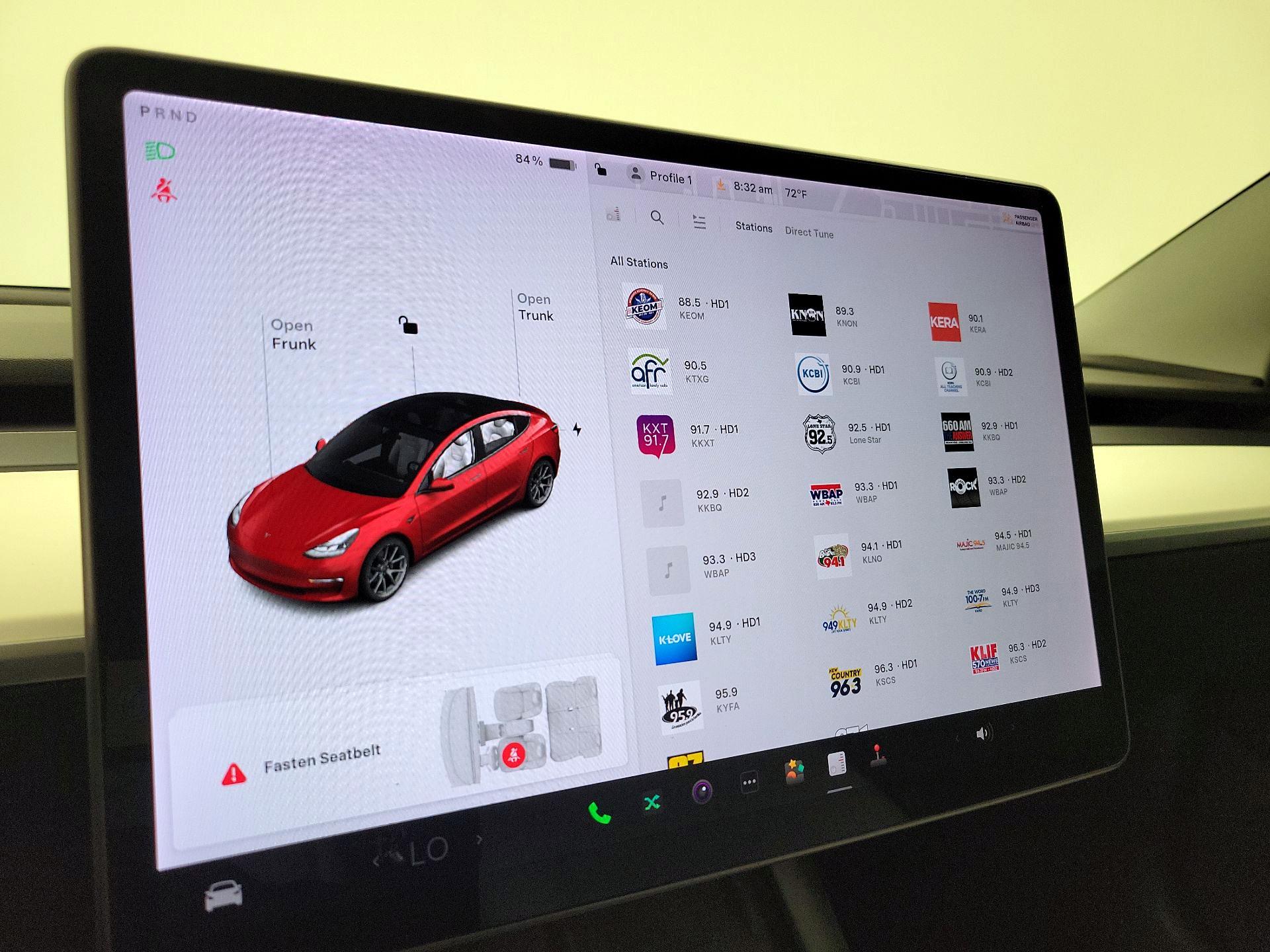 Thumbnail: 2021 Tesla Model 3 - 15