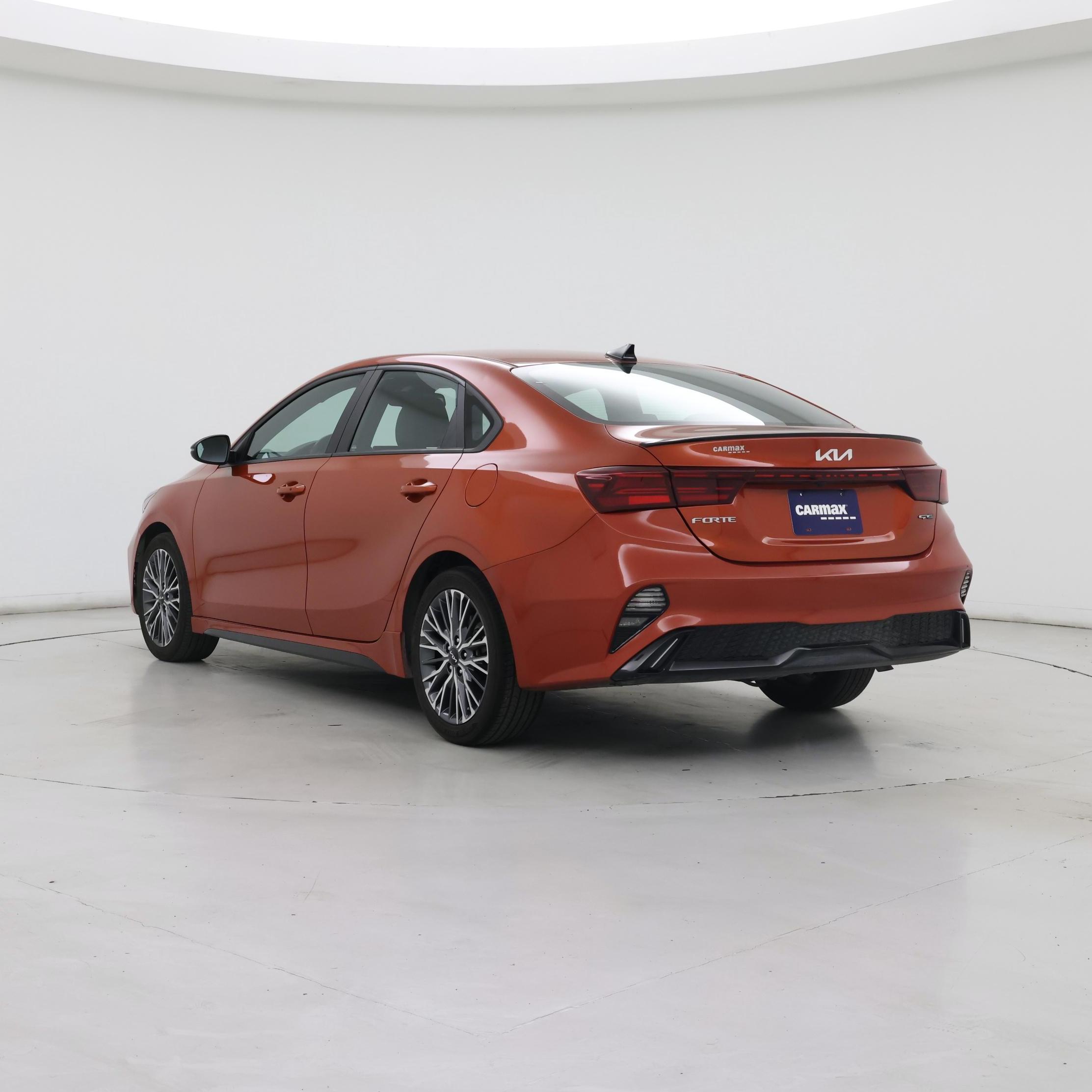 Thumbnail: 2022 Kia Forte - 2