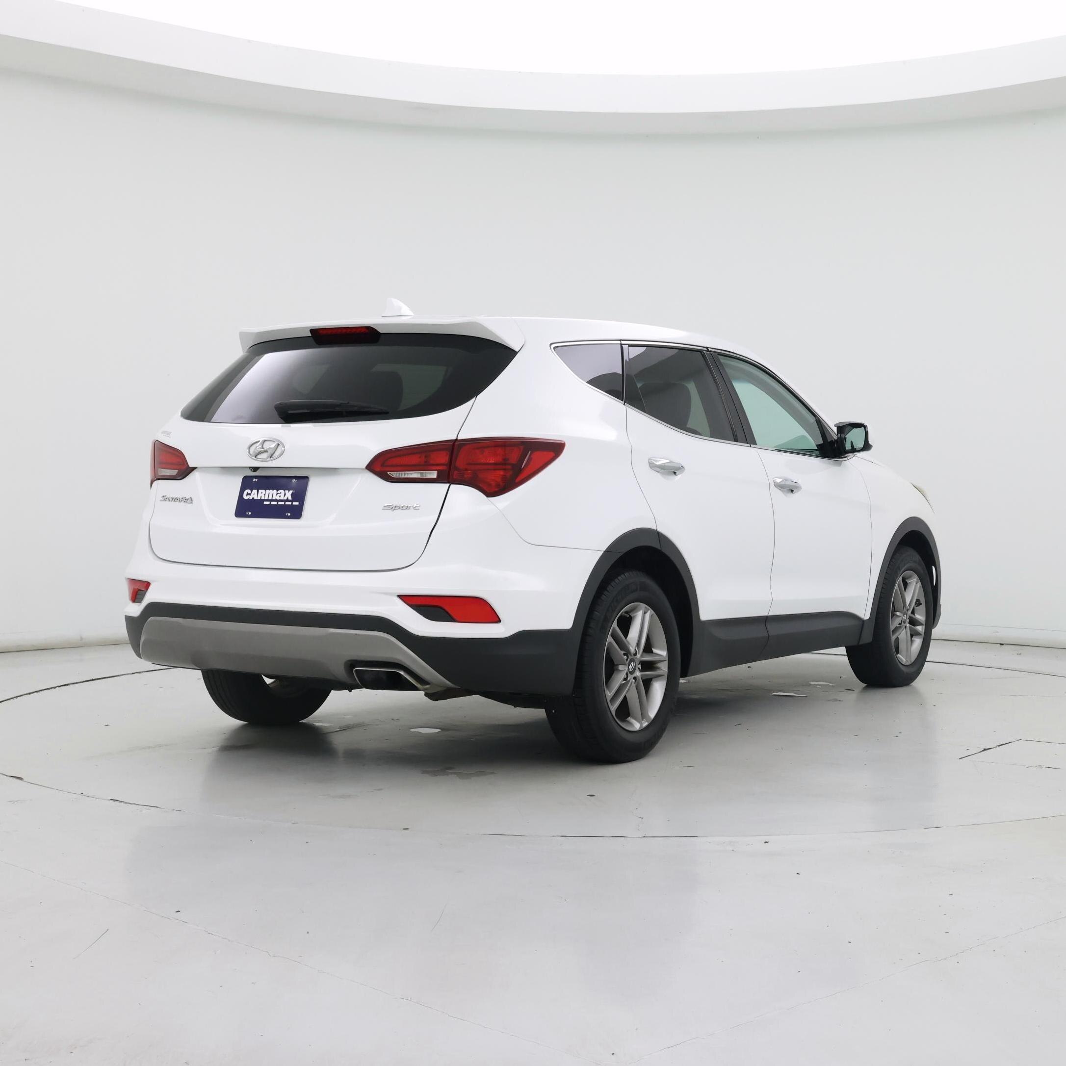 Thumbnail: 2017 Hyundai Santa Fe - 8