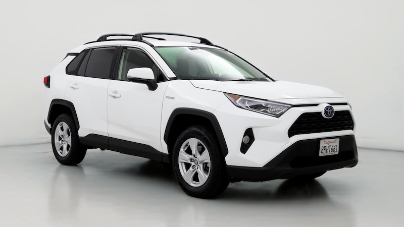 2020 Toyota RAV4 XLE Hero Image