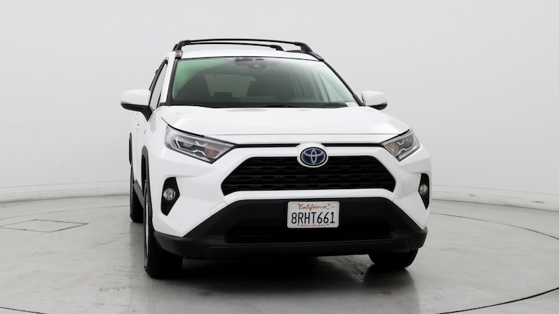 2020 Toyota RAV4 XLE 5