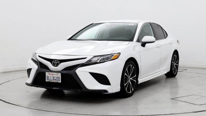 2019 Toyota Camry SE 4