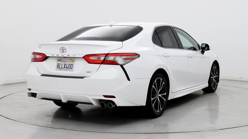 2019 Toyota Camry SE 8