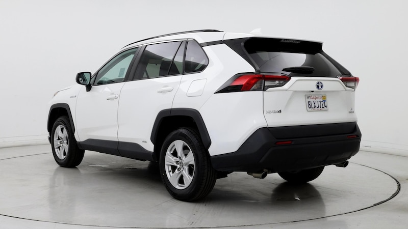 2019 Toyota RAV4 LE 2