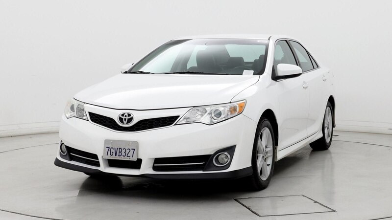 2014 Toyota Camry SE 4