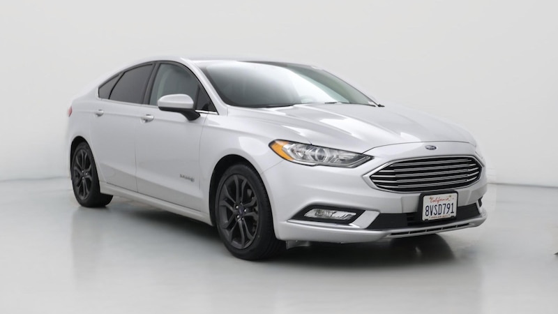 2018 Ford Fusion SE Hero Image