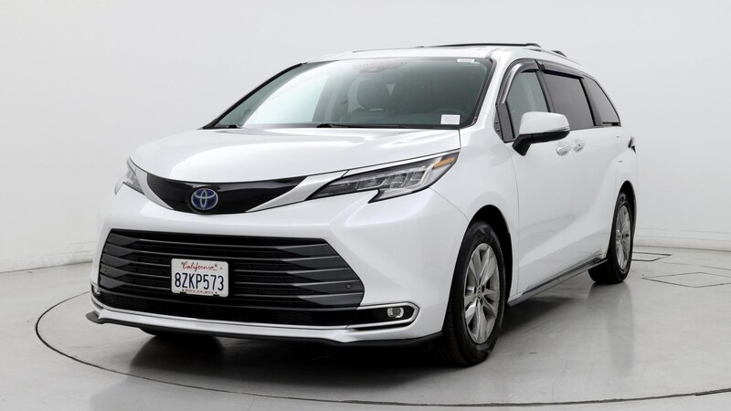 2022 Toyota Sienna Limited 4