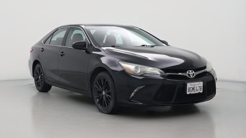 2016 Toyota Camry SE Hero Image