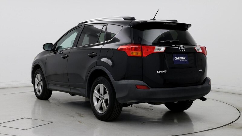 2015 Toyota RAV4 XLE 2