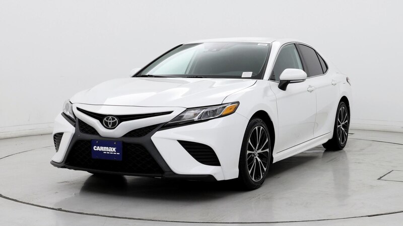 2020 Toyota Camry SE 4