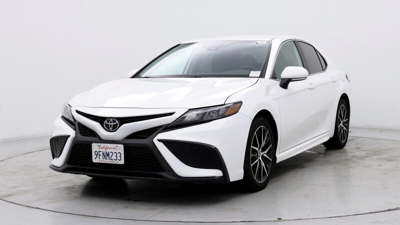 2023 Toyota Camry SE 4