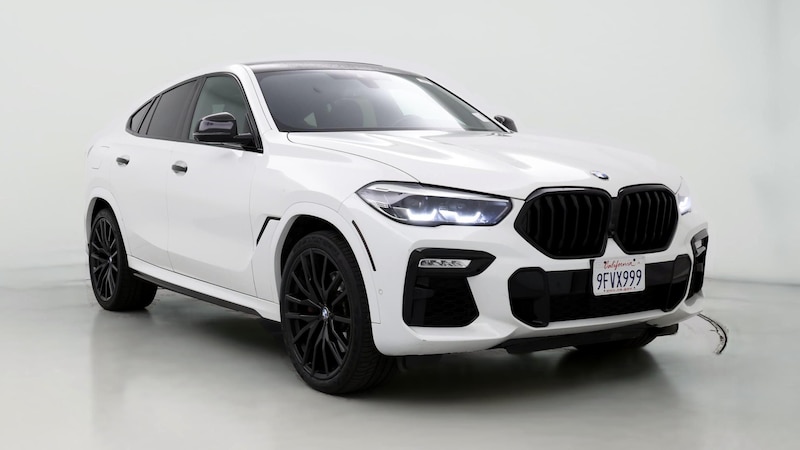 2021 BMW X6 sDrive40i Hero Image