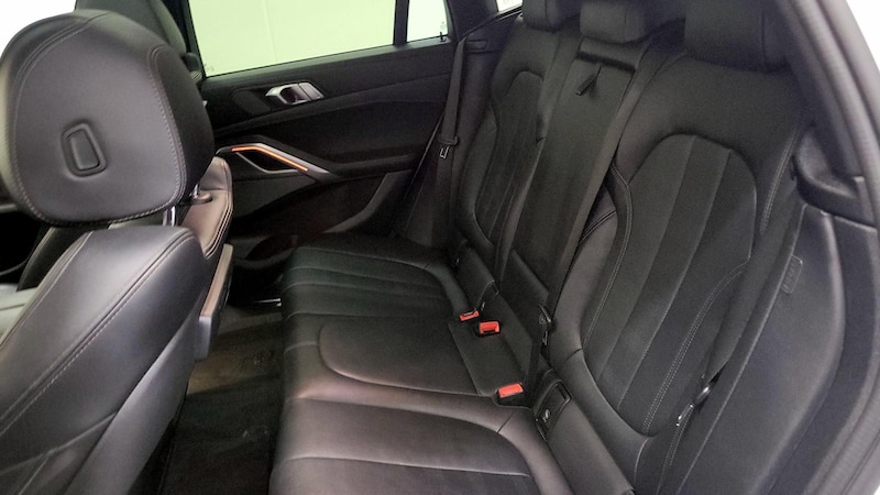 2021 BMW X6 sDrive40i 21