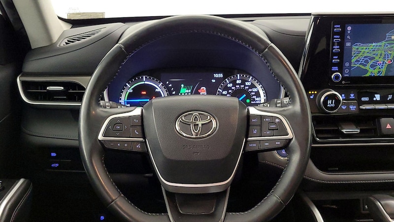 2022 Toyota Highlander XLE 10