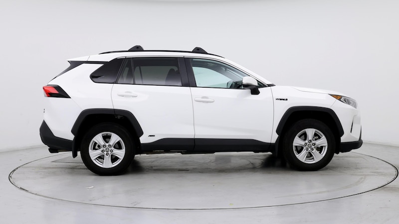 2021 Toyota RAV4 XLE 7