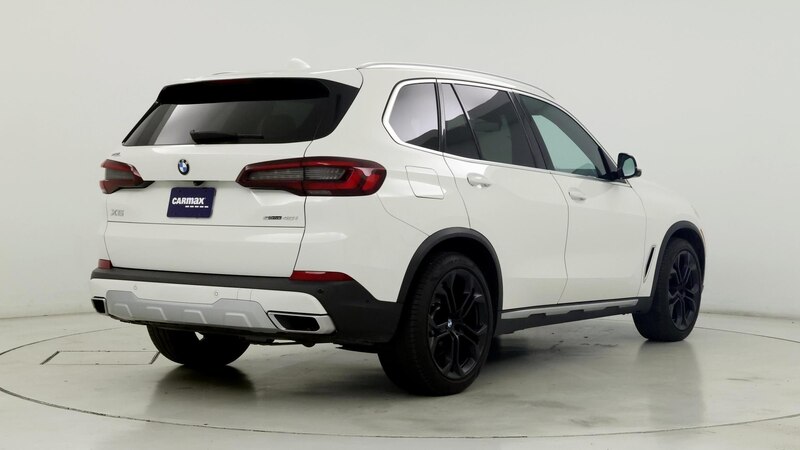 2022 BMW X5 sDrive40i 8