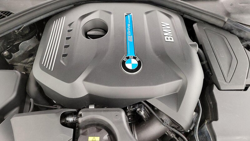 2017 BMW 3 Series 330e iPerformance 21