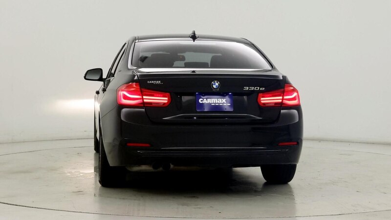 2017 BMW 3 Series 330e iPerformance 6