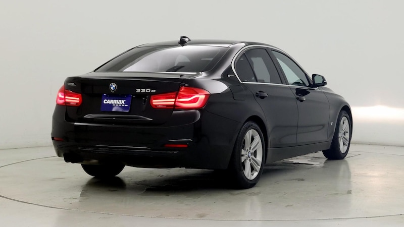 2017 BMW 3 Series 330e iPerformance 8
