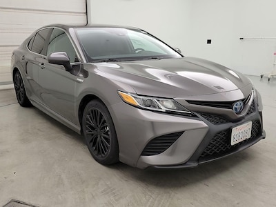 2020 Toyota Camry SE -
                Los Angeles, CA