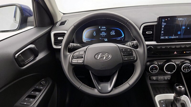 2024 Hyundai Venue SE 10