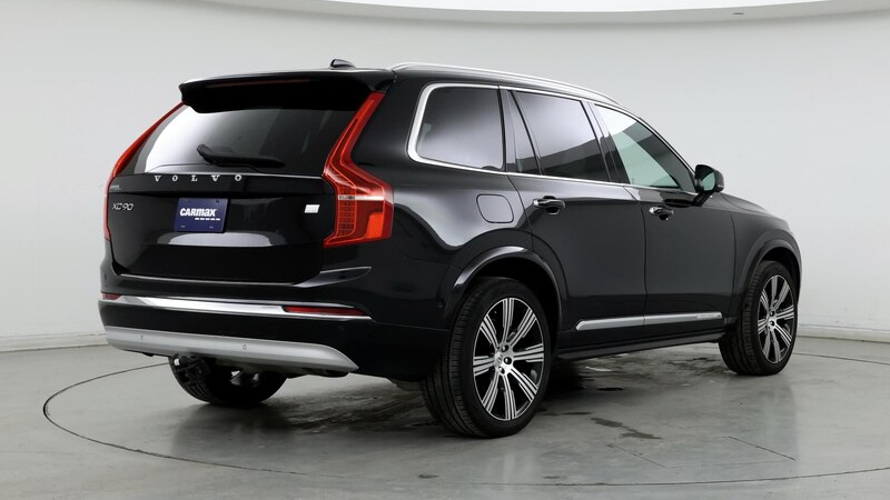 2022 Volvo XC90 T8 Inscription 8