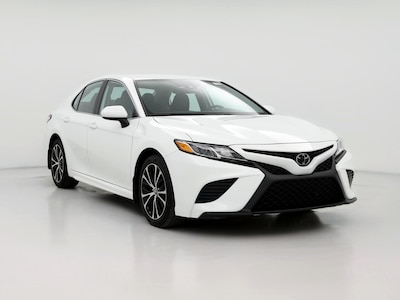 2020 Toyota Camry SE -
                Chattanooga, TN