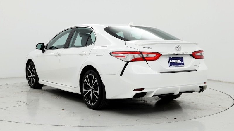 2020 Toyota Camry SE 2