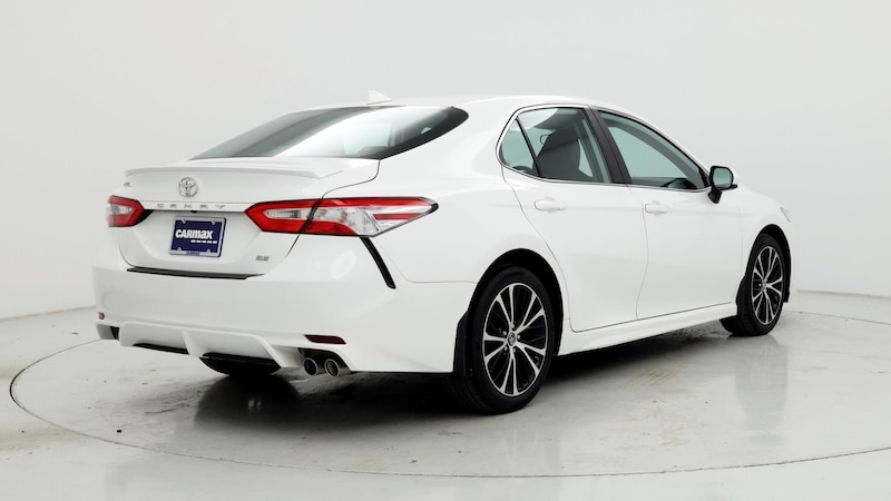 2020 Toyota Camry SE 8