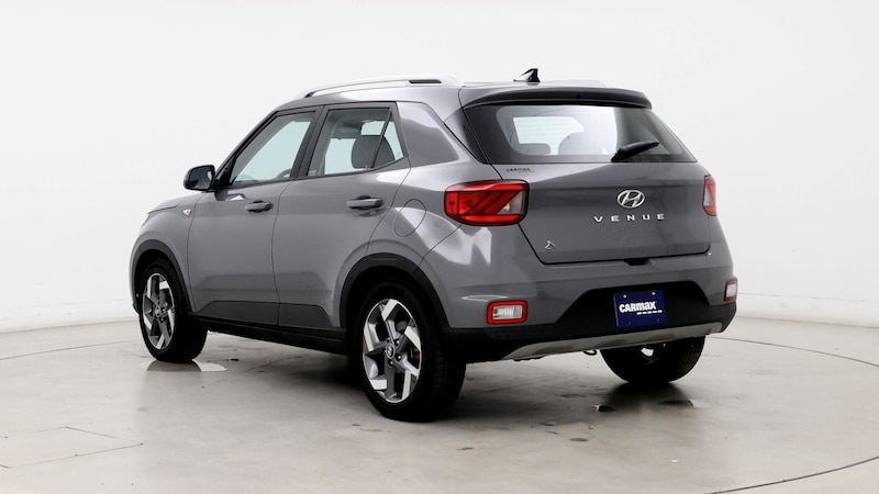 2022 Hyundai Venue SEL 2