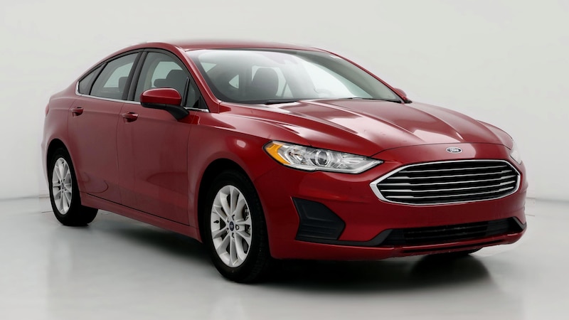 2020 Ford Fusion SE Hero Image