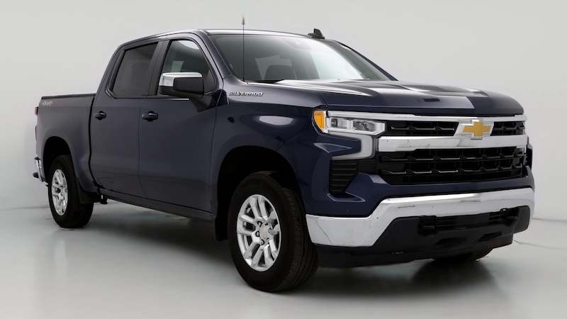 2022 Chevrolet Silverado 1500 LT Hero Image