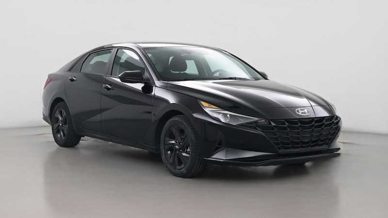 2023 Hyundai Elantra SEL Hero Image